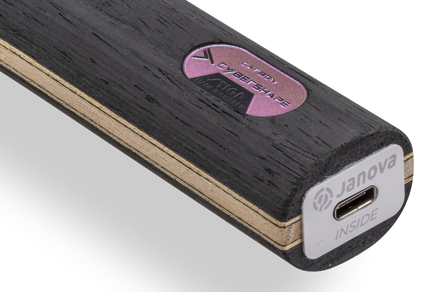 Stiga Cybershape Carbon Tischtennisschläger, Detailansicht gerades Griffende mit Janova Sensor und USB-C